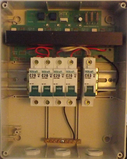 Светоконтроллер ЭКСЭ-416 (80А/IP56)